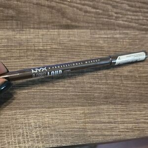 💕3/$20💕 NEW - NYX Professional Makeup Lip Liner - Rebel Kind